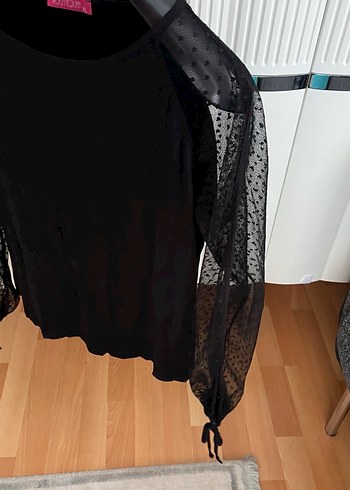 Dantel Detaylı Siyah Gotik Kadın Bluz - Görsel 2