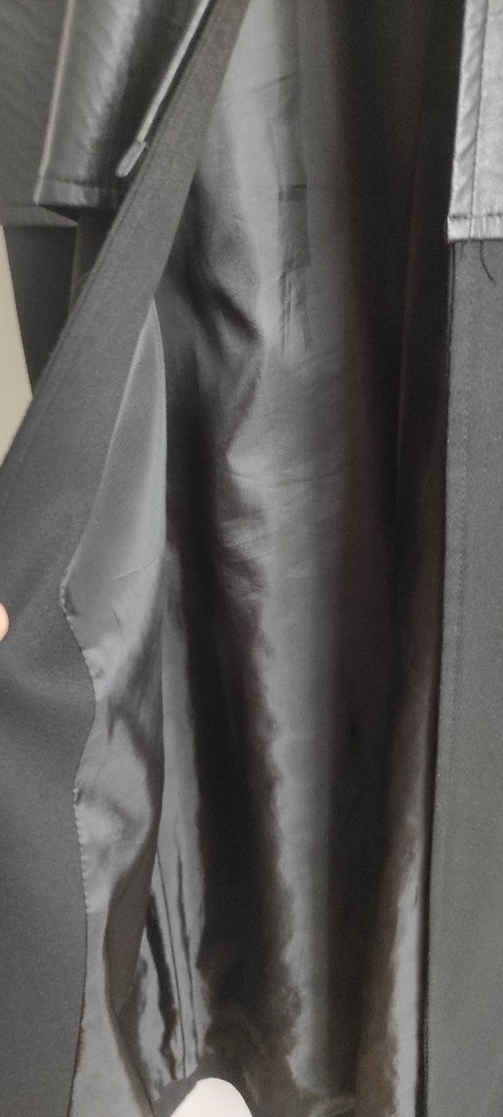 Siyah Deri Kemerli Uzun Kadın Yelek - Görsel 3