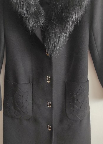 Siyah Kürklü Yaka Uzun Kaban - Görsel 2