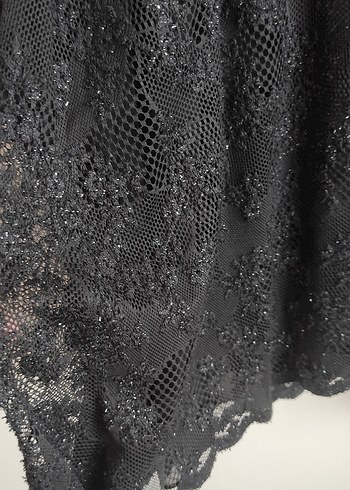 Uzun Siyah Dantelli Gotik Kadın Elbise - Görsel 3