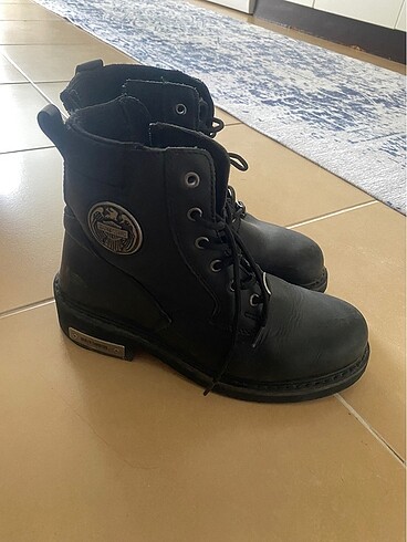 39 Beden siyah Renk Harley Davidson Bot
