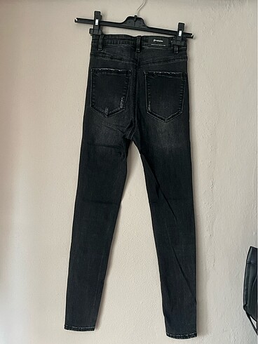 32 Beden Siyah jean