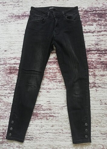 Lc Waikiki jean