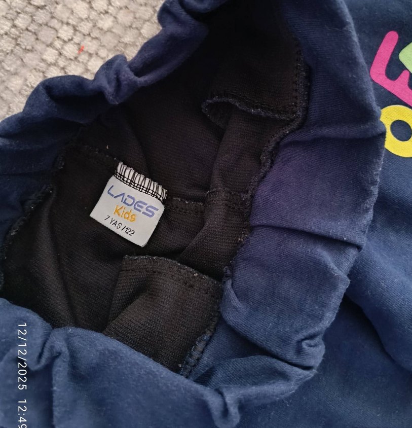 Kızlar için Lacivert Kapüşonlu ve Fermuarlı Eşofman Takımı - Görsel 4