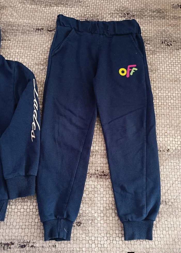 Kızlar için Lacivert Kapüşonlu ve Fermuarlı Eşofman Takımı - Görsel 3