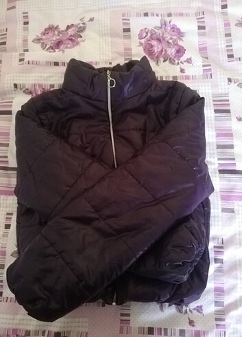 Diğer Parlak mor şişme mont