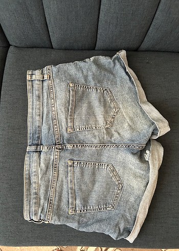 H&M Kadın Denim Mini Şort