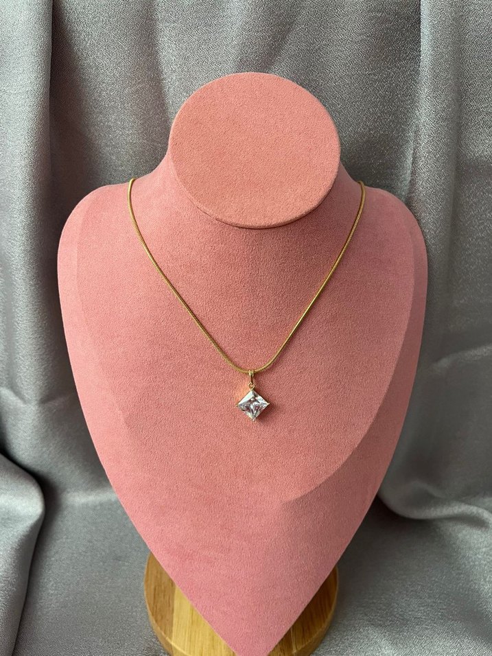 xupıng Kolye - Görsel 2