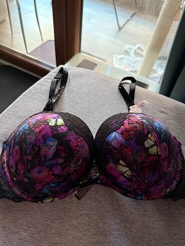 Victoria s Secret Victorias secret bombshell sütyen