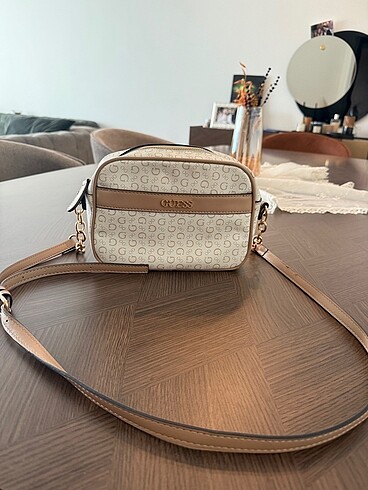 Guess Çanta