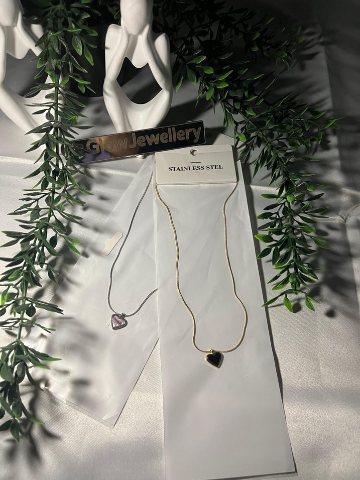 Altın Renkli Minimalist Midi Kolye - Görsel 4