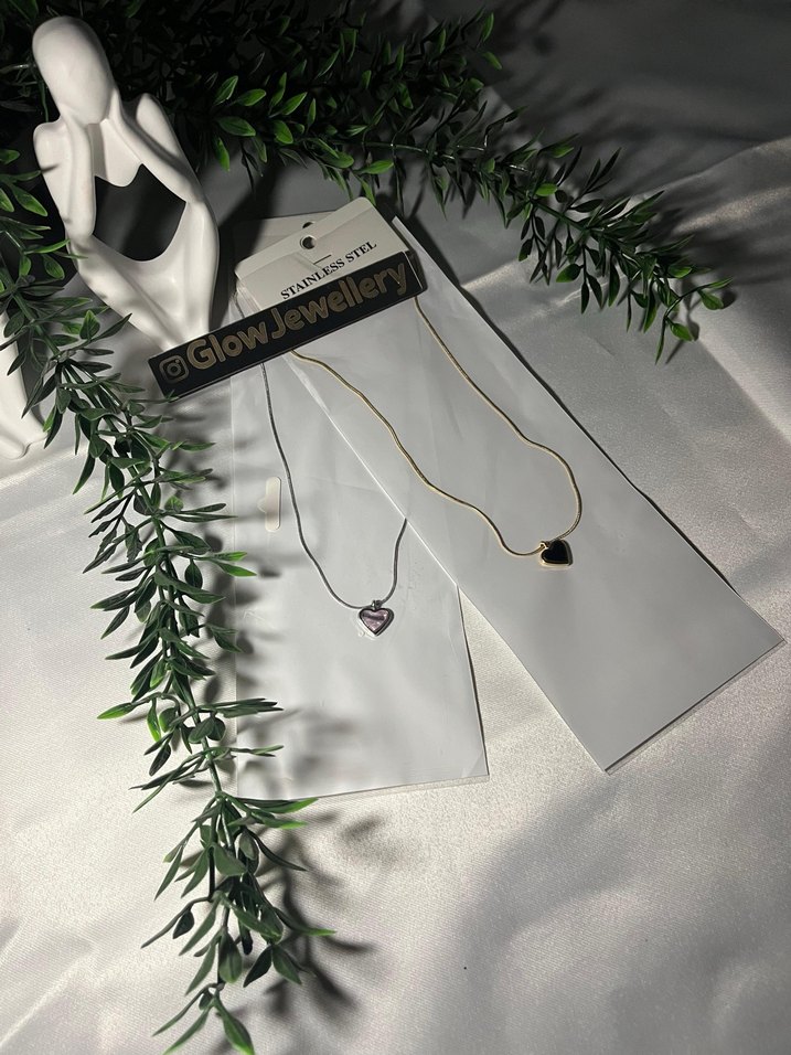 Altın Renkli Minimalist Midi Kolye - Görsel 3