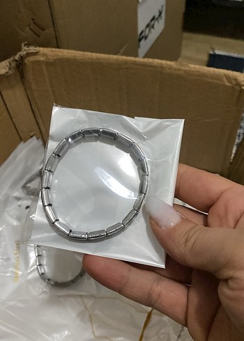 Gri Bileklik - Görsel 2