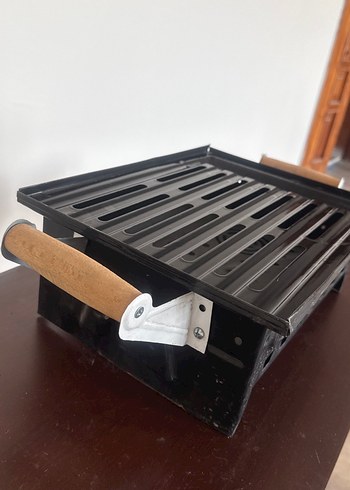 Ahşap Saplı Siyah Masaüstü Mangal - Görsel 4