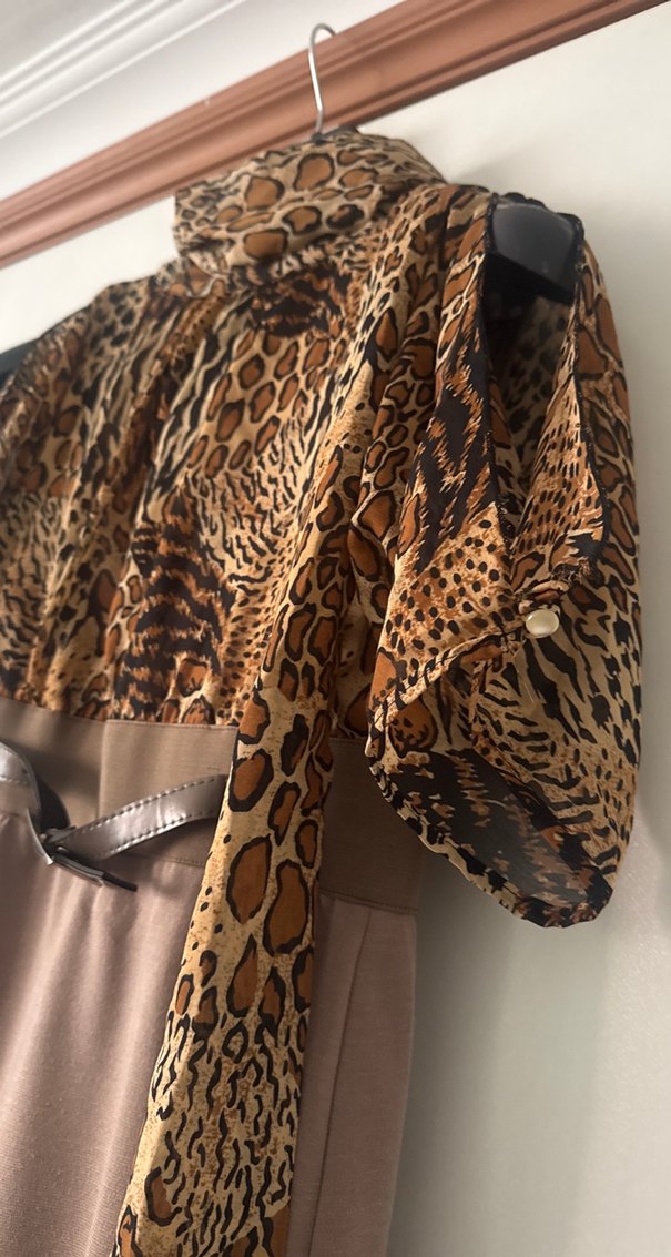 Leopar Desenli Kemerli Mini Elbise - Görsel 3