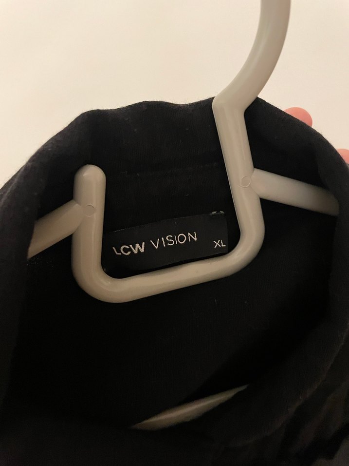 Siyah Keten Düğmeli Kadın Gömlek - Görsel 3