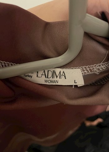 Kadın Kolsuz Yüksek Yaka Tie-Dye Crop Top - Görsel 3