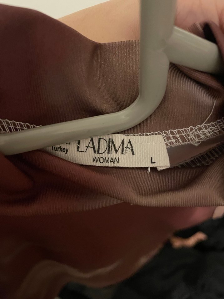 Kadın Kolsuz Yüksek Yaka Tie-Dye Crop Top - Görsel 3