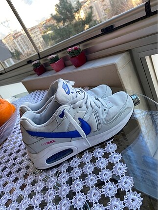 38 numara gri bayan orjinal Nike spor ayakkabı