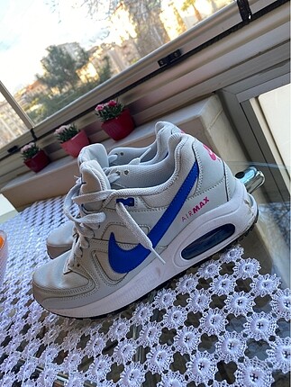 38 Beden 38 numara gri bayan orjinal Nike spor ayakkabı