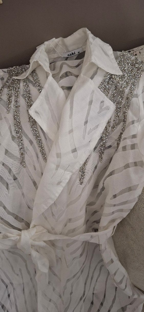 Uzun Beyaz Nakışlı Bohem Kadın abiye trenç - Görsel 2