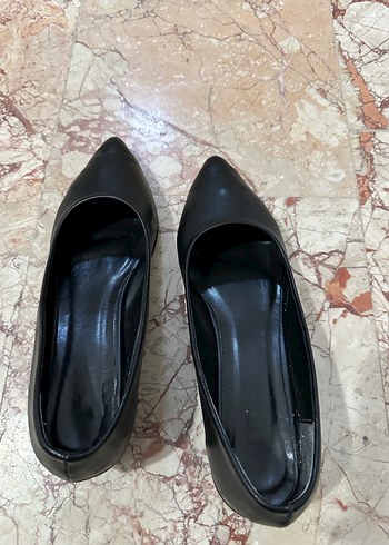 Siyah Minimalist Stiletto Topuklu Kadın Ayakkabı