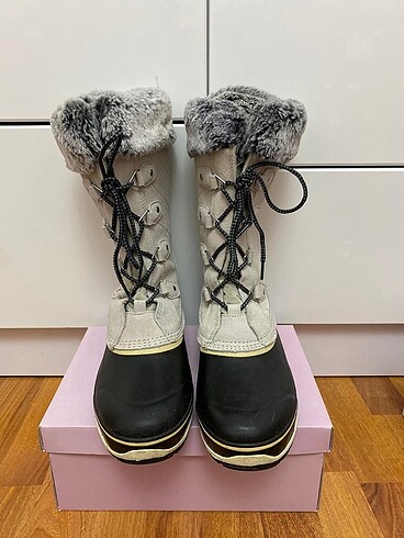 Zara Peluş Kar Botu