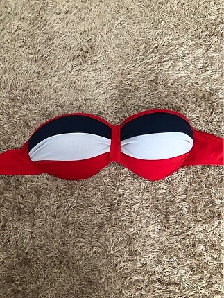 Colins destekli bikini üstü