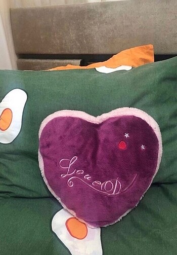 Peluş pembe love yazılı yastık