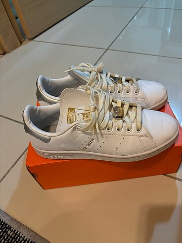 39 Beden beyaz Renk Adidas