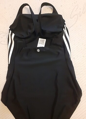 Adidas Mayo