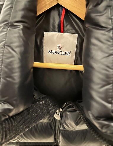 Orjinal Moncler Maya - Görsel 4