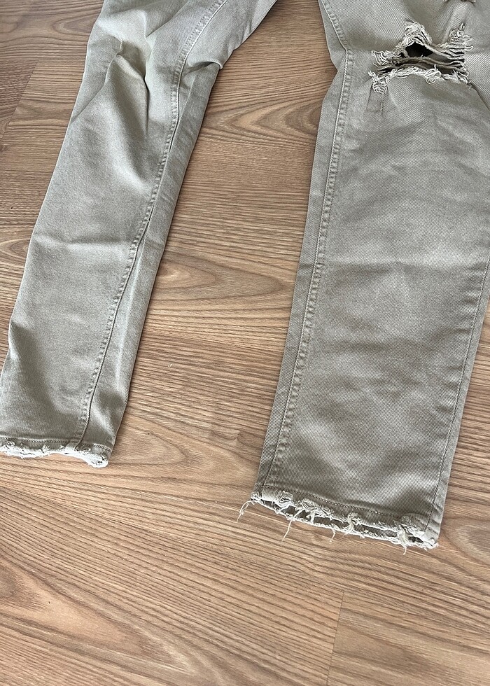 Bershka Pantolon - Görsel 3