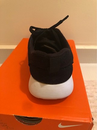 38 Beden siyah Renk Flo marka rahat ayakkabı