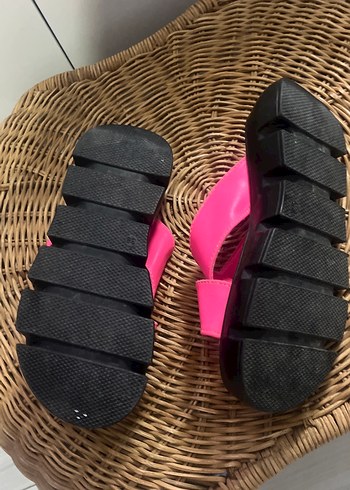 Crocs Pembe Kadın Dolgu Topuklu Terlik