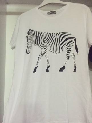 s Beden Beyaz zebra desenli t-shirt