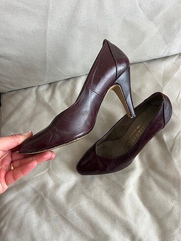 Hakiki deri stiletto