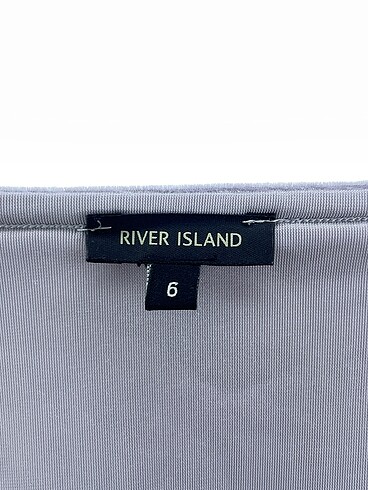 34 Beden çeşitli Renk River Island Mini Üst %70 İndirimli.