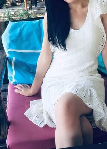 Krem renkli pileli elbise  - Görsel 2