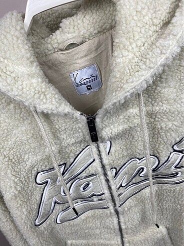 l Beden KARL LAGERFELD
