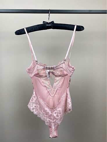 Victoria s Secret VİCTORİA SECRET