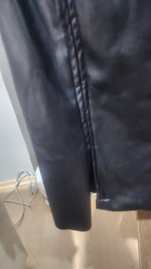 Kısa deri etek - Görsel 5