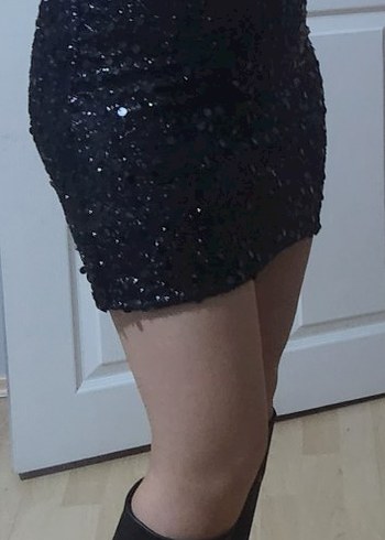 Siyah Payetli Straplez kısa Abiye Elbise - Görsel 3