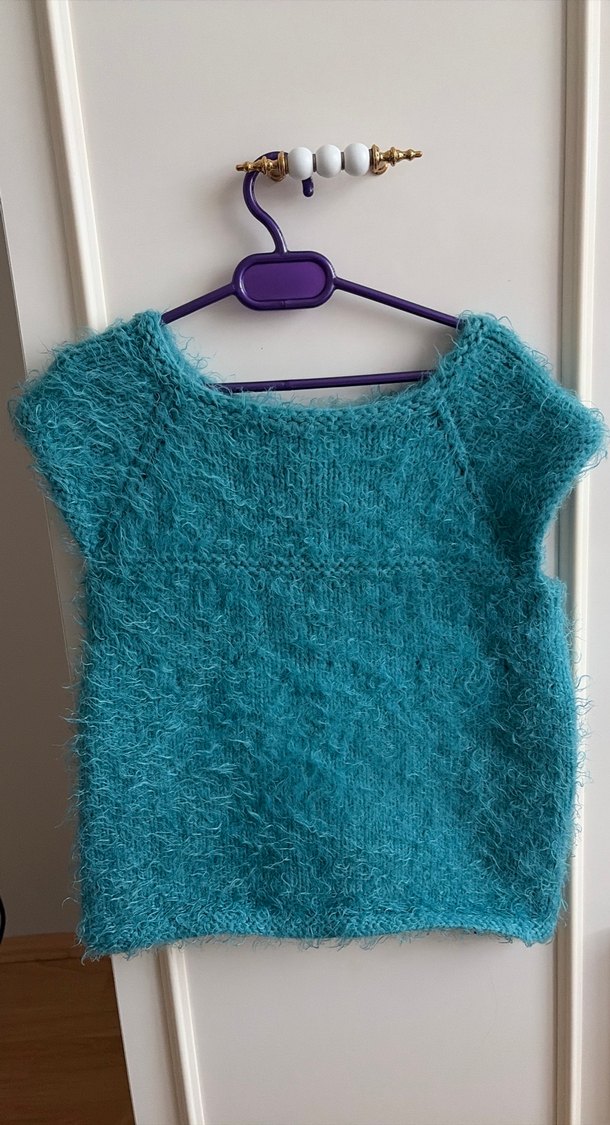 Turkuaz el örgüsü  yelek 9 yaşa kadar uyumlu - Görsel 2