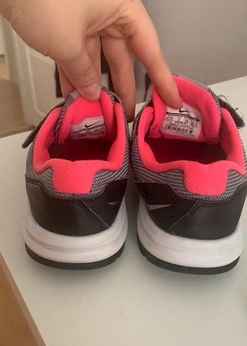 Kız Çocuk Gri Bağcıklı ve Cırt Cırtlı Spor Ayakkabı - Görsel 6