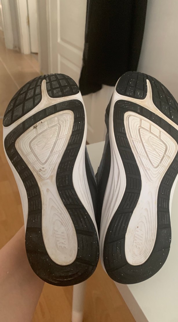 Kız Çocuk Gri Bağcıklı ve Cırt Cırtlı Spor Ayakkabı - Görsel 4