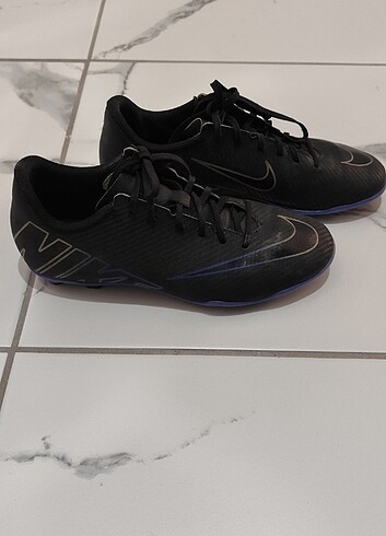 38 Beden siyah Renk Nike mercurial krampon 38.5 numara