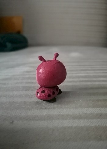 Pastel Pembe Uğur Böceği Figürü lps custom - Görsel 2