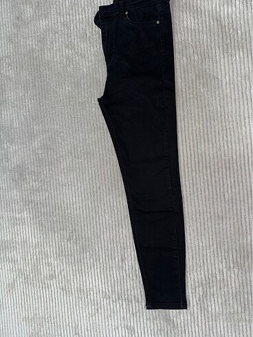 Trendyol Solmayan siyah skinny