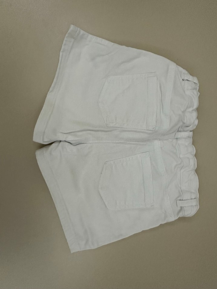 Beyaz Limon Baskılı Düğmeli LCW marka Kız çocuk Şortu - Görsel 3